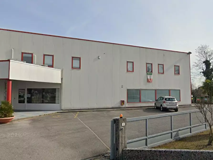 Immagine 2 di Capannone industriale in vendita  in Via Valmontanaia, 11 a Spilimbergo