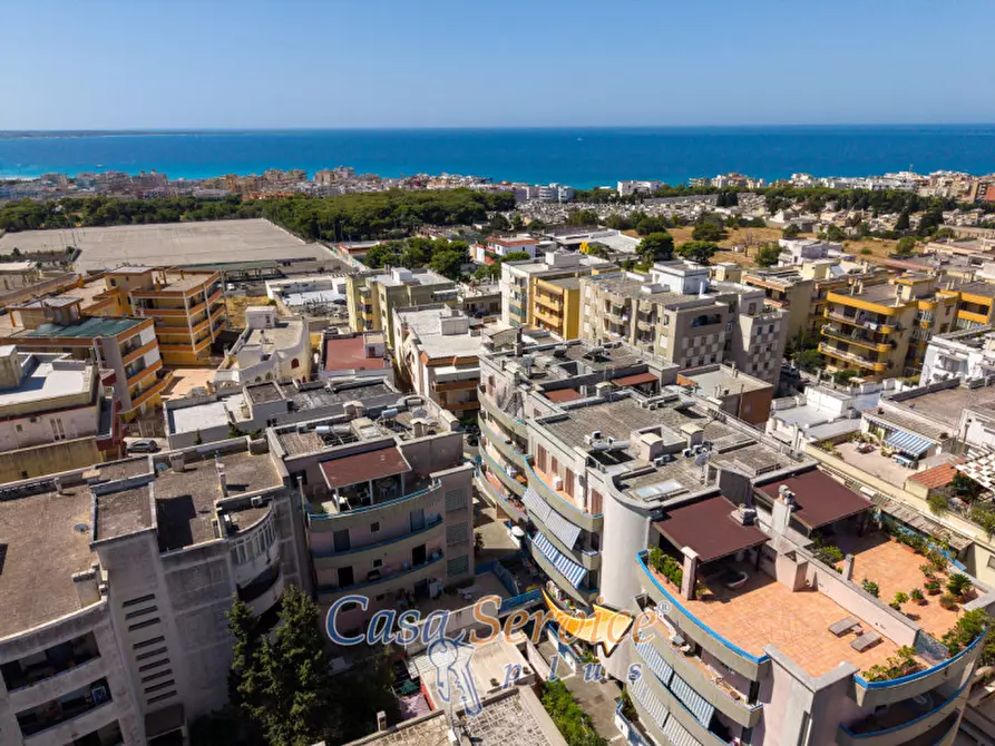 Immagine 1 di Appartamento in vendita  in Via Goldoni a Gallipoli