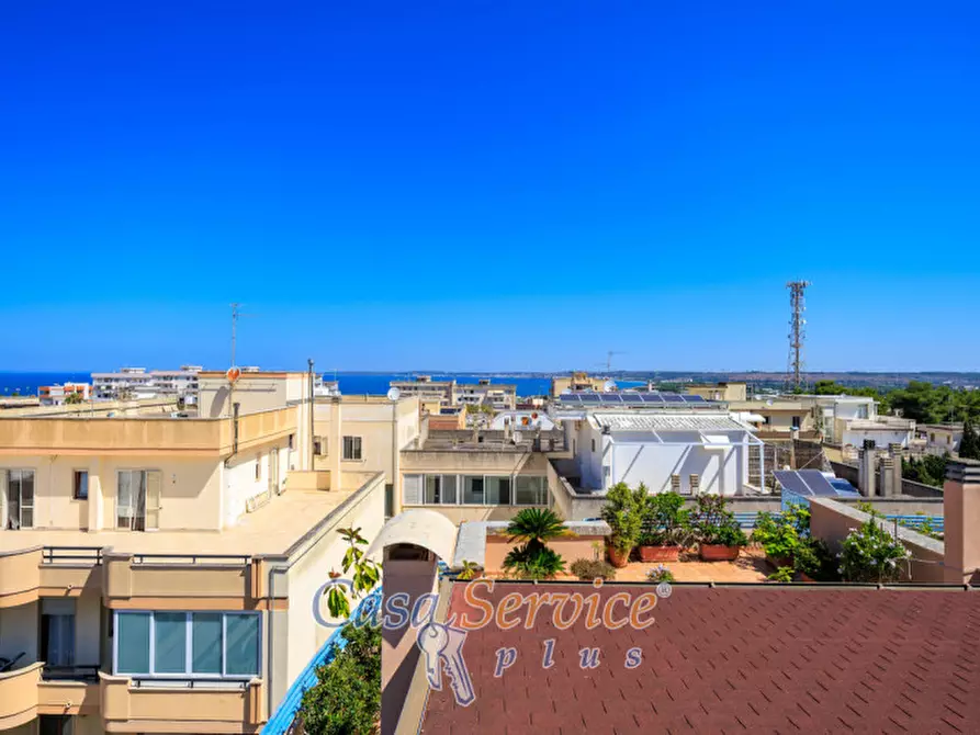 Immagine 39 di Appartamento in vendita  in Via Goldoni a Gallipoli
