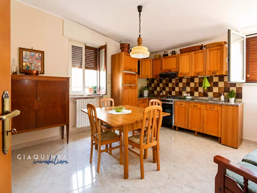 Immagine 4 di Casa indipendente in vendita  in Via Umberto Primo n. 110 a Mineo