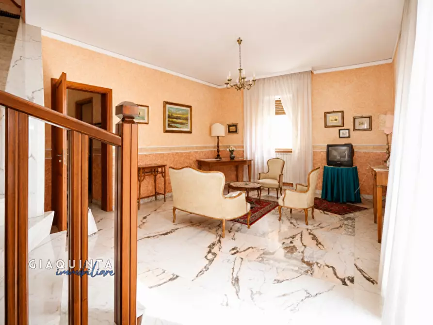 Immagine 5 di Casa indipendente in vendita  in Via Umberto Primo n. 110 a Mineo