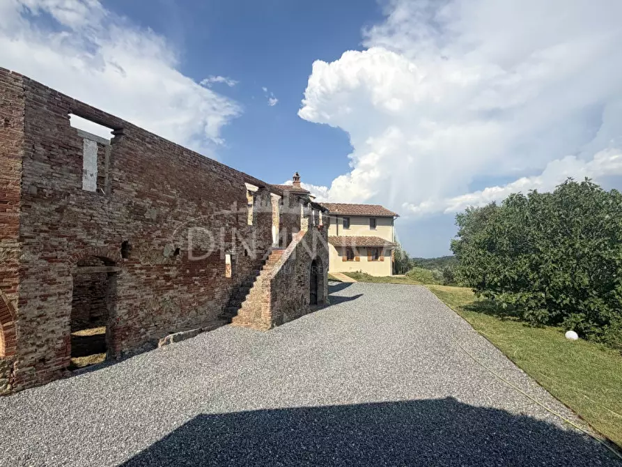 Immagine 7 di Rustico / casale in vendita  a Palaia