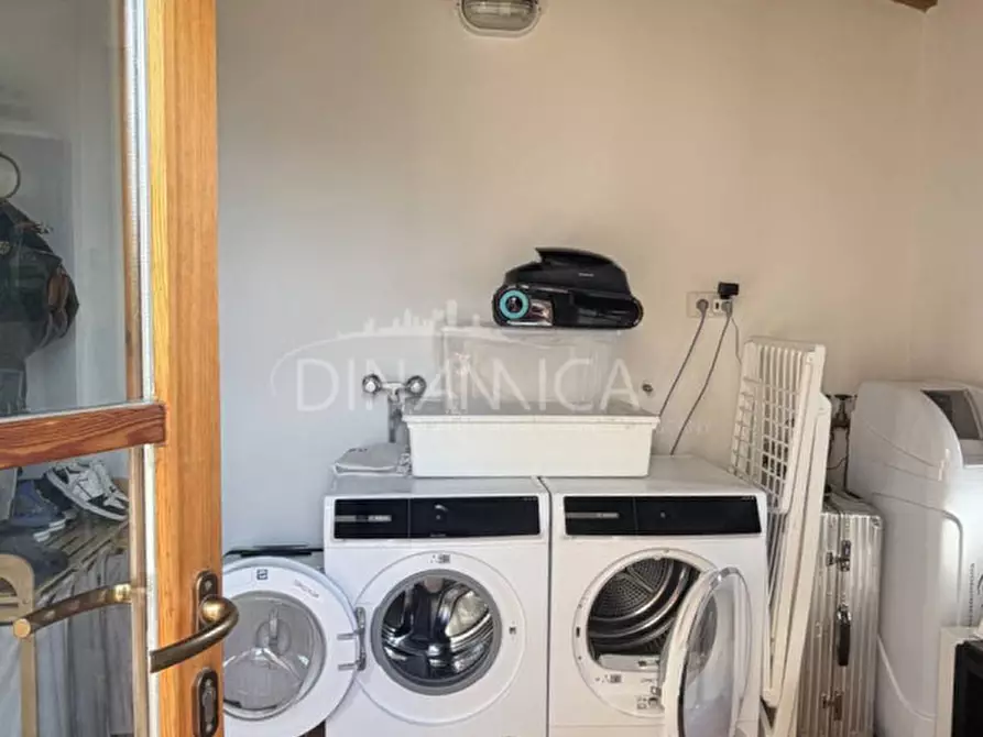 Immagine 37 di Rustico / casale in vendita  a Palaia