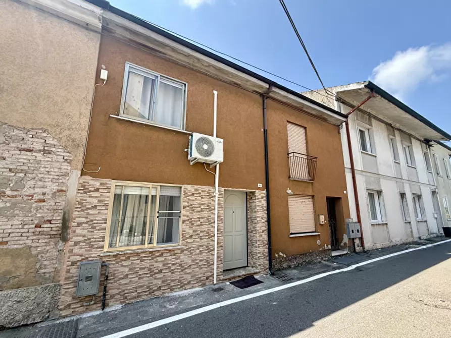 Immagine 13 di Villetta a schiera in vendita  in Via Fratelli Kennedy, 41 a Terrazzo
