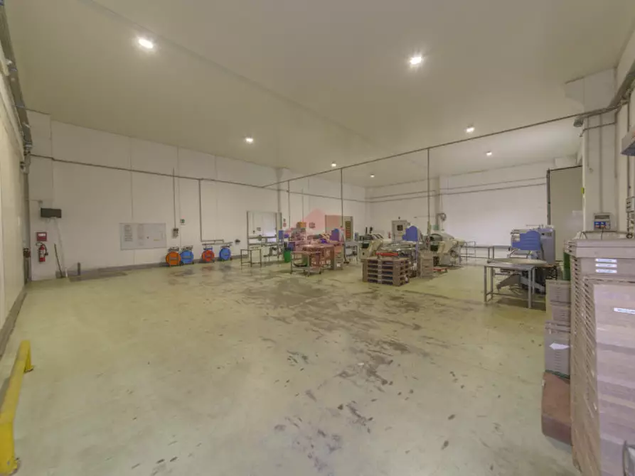 Immagine 22 di Capannone industriale in vendita  in Via Sandro Pertini a Melzo