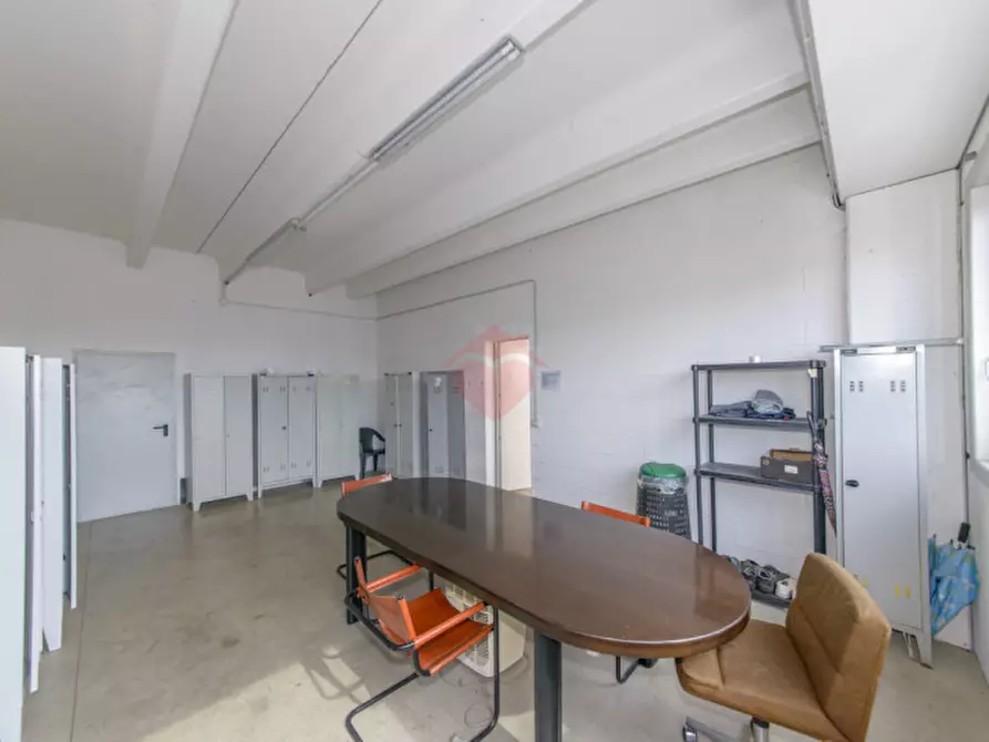 Immagine 81 di Capannone industriale in vendita  in Via Sandro Pertini a Melzo