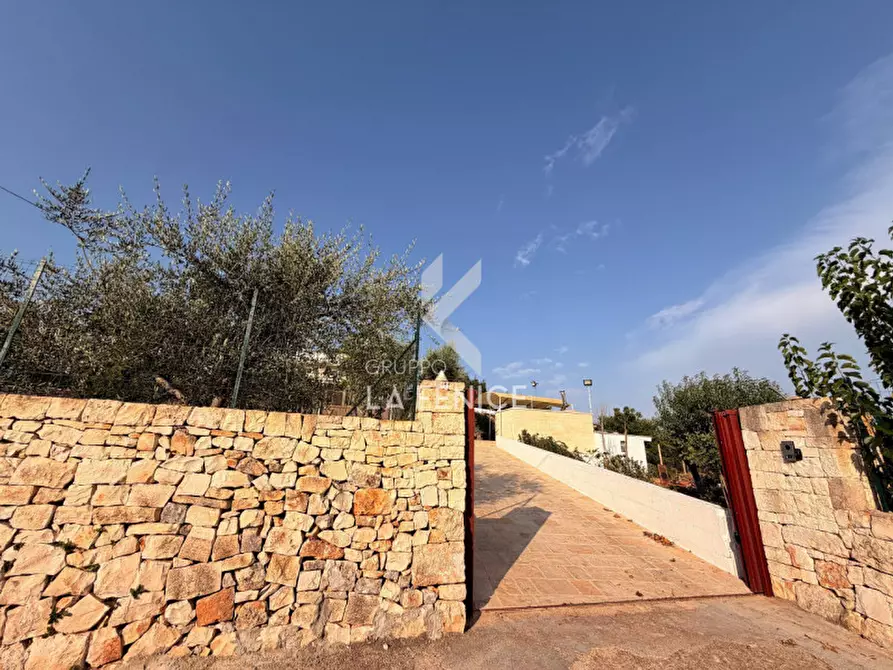 Immagine 40 di Rustico / casale in vendita  in contrada cicerone a Ostuni