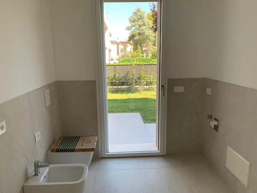Immagine 21 di Casa bifamiliare in vendita  in Via Vigonovese a Padova