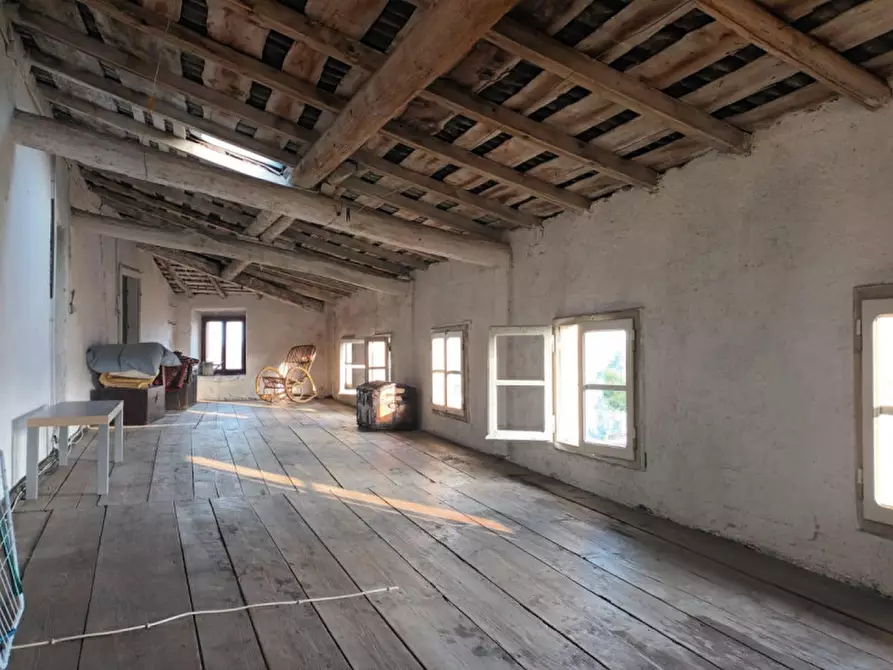 Immagine 12 di Villa in vendita  in Via Barzoni a Lonato del Garda