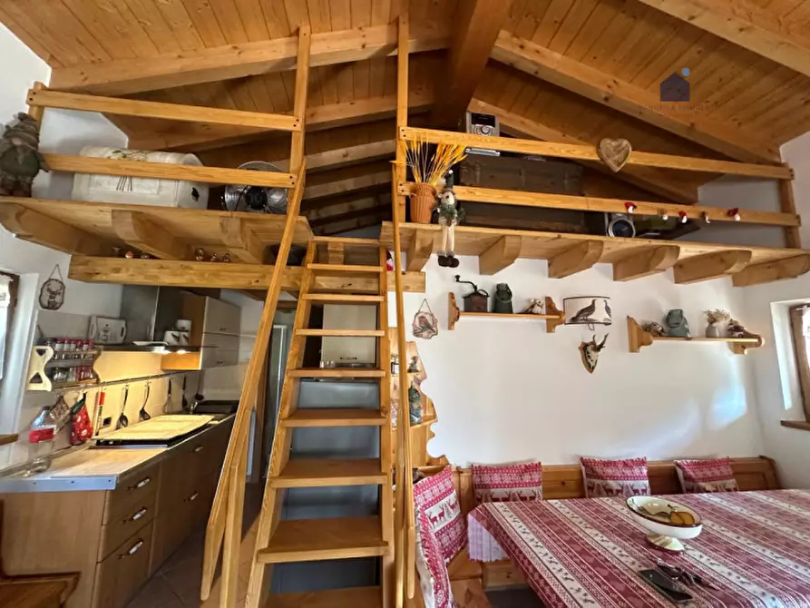 Immagine 17 di Villa in vendita  in via casinetto 19 a Serle