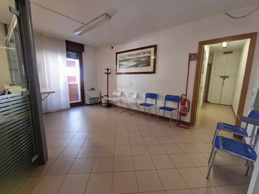 Immagine 5 di Ufficio in affitto  in Via Forno a Selvazzano Dentro