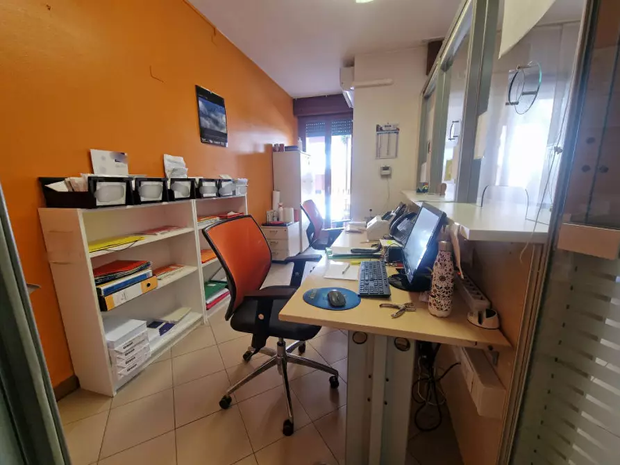 Immagine 9 di Ufficio in affitto  in Via Forno a Selvazzano Dentro