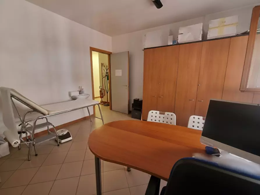 Immagine 16 di Ufficio in affitto  in Via Forno a Selvazzano Dentro