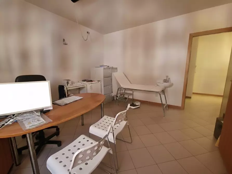 Immagine 17 di Ufficio in affitto  in Via Forno a Selvazzano Dentro