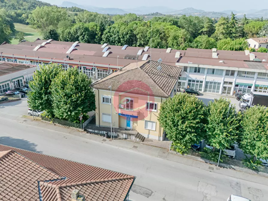 Immagine 1 di Ufficio in vendita  a Santarcangelo Di Romagna