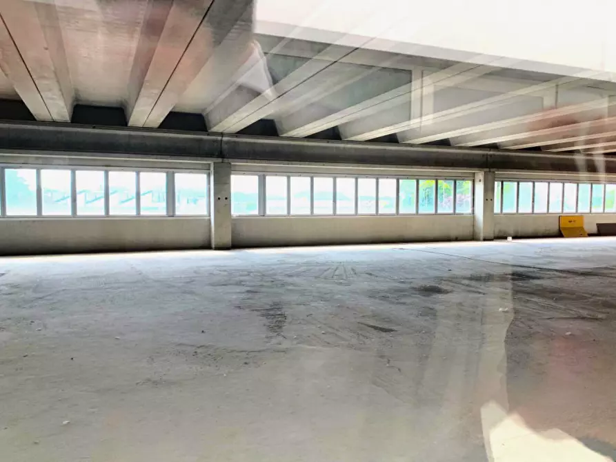 Immagine 1 di Ufficio in vendita  in Via Enrico Mattei a Masera' Di Padova