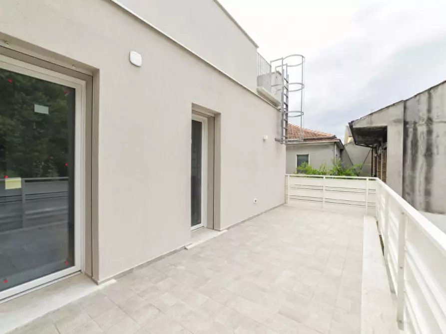 Immagine 87 di Casa bifamiliare in vendita  in Via Dragonara a San Giovanni Teatino