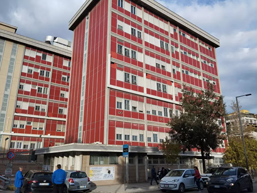 Immagine 1 di Ufficio in affitto  in Via Renato Paolini a Pescara