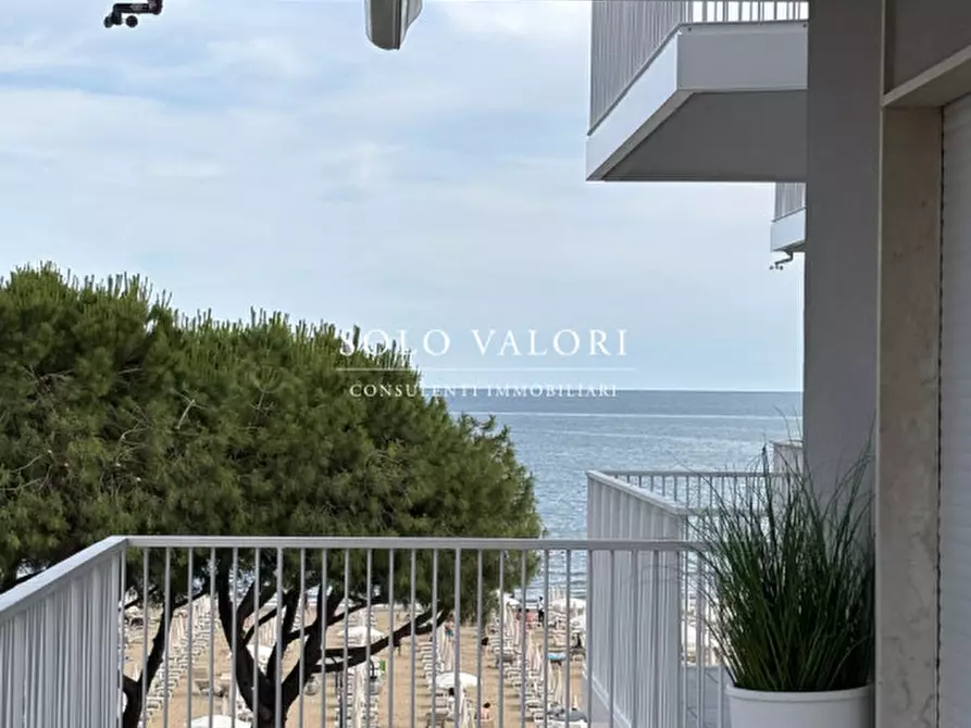 Immagine 1 di Appartamento in vendita  a Jesolo