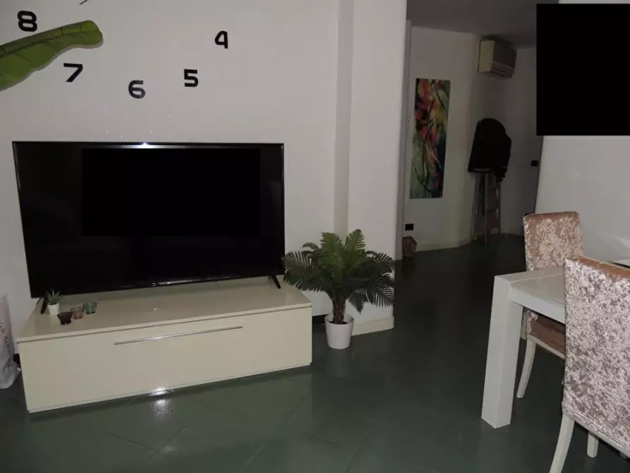 Immagine 19 di Appartamento in vendita  in Viale dei Mille, 75, 27029 Vigevano PV, Italia a Vigevano
