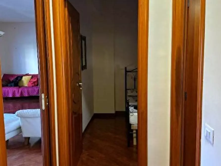 Immagine 9 di Appartamento in vendita  in Via Raffaele Coscarella, 9, 87100 Cosenza CS, Italia a Cosenza