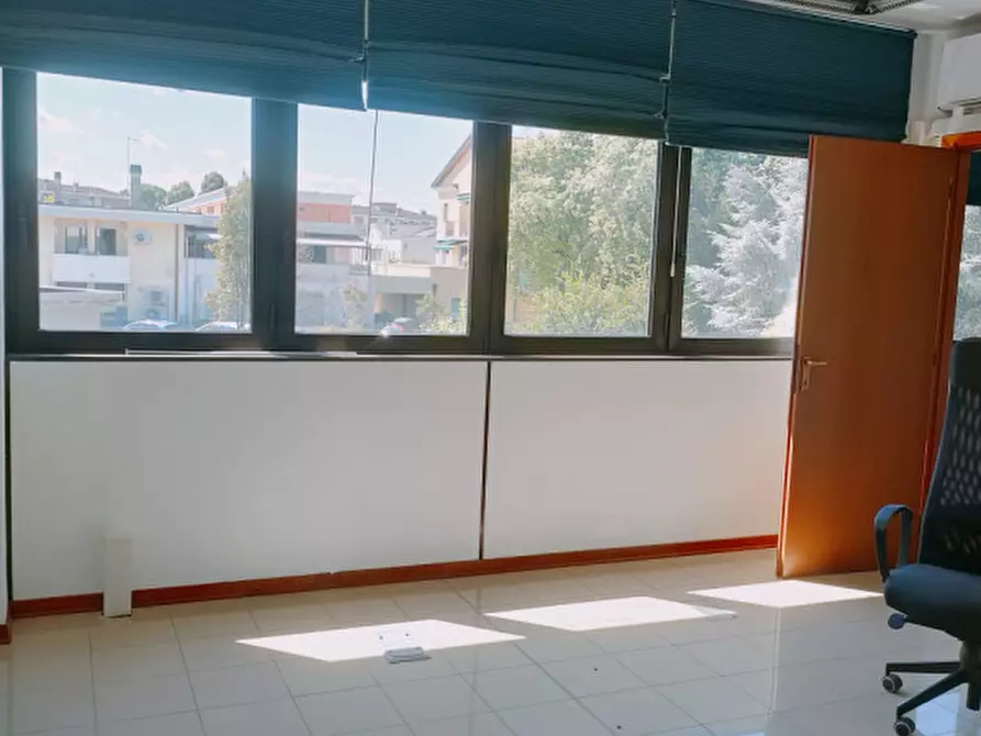 Immagine 10 di Ufficio in vendita  in via del Santo a Limena