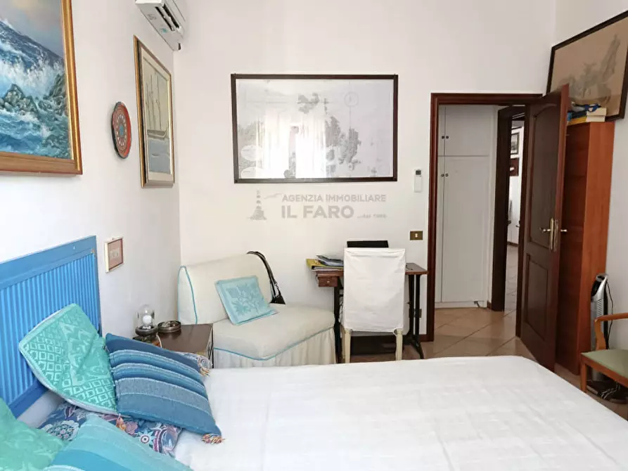 Immagine 10 di Appartamento in vendita  in Via XX Settembre a La Maddalena