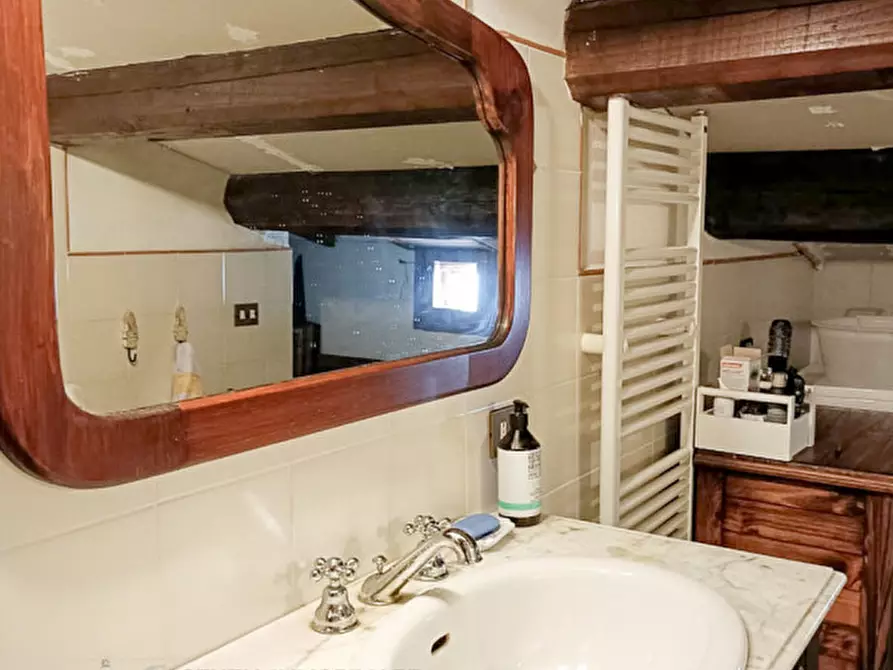 Immagine 15 di Appartamento in vendita  in Via XX Settembre a La Maddalena