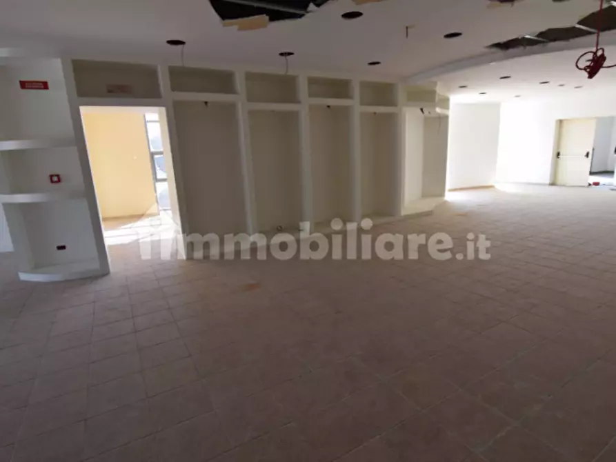 Immagine 5 di Ufficio in affitto  in Strada Statale 5 Via Tiburtina Valeria a Scurcola Marsicana