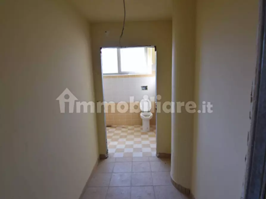 Immagine 9 di Ufficio in affitto  in Strada Statale 5 Via Tiburtina Valeria a Scurcola Marsicana