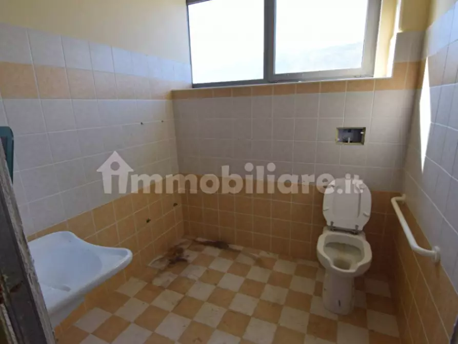 Immagine 10 di Ufficio in affitto  in Strada Statale 5 Via Tiburtina Valeria a Scurcola Marsicana