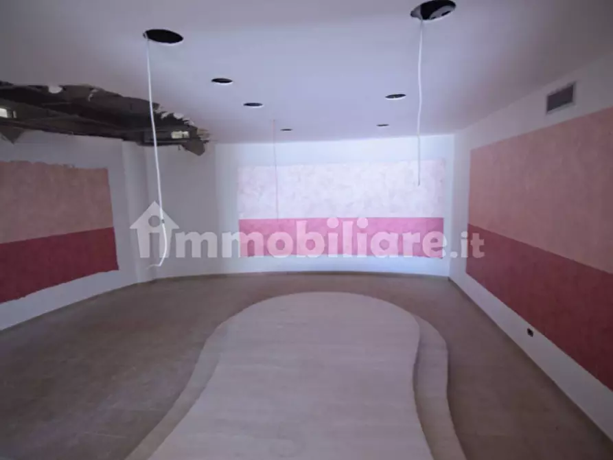 Immagine 11 di Ufficio in affitto  in Strada Statale 5 Via Tiburtina Valeria a Scurcola Marsicana