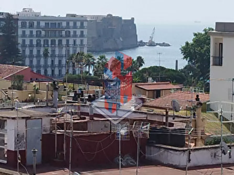 Immagine 1 di Appartamento in affitto  in LOCAZIONE USO FORESTERIA PIAZZA S. PASQUALE a Napoli