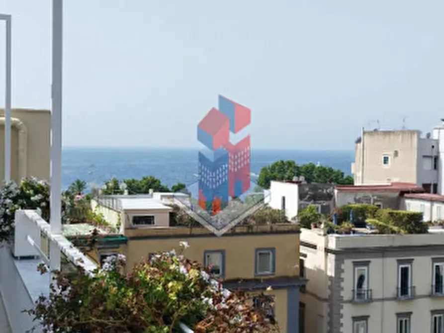 Immagine 28 di Appartamento in affitto  in LOCAZIONE USO FORESTERIA PIAZZA S. PASQUALE a Napoli