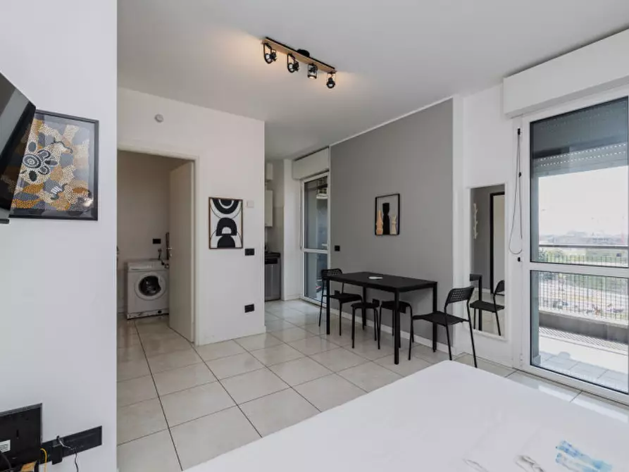 Immagine 5 di Appartamento in affitto  in Via Enrico Cosenz, 54 a Milano