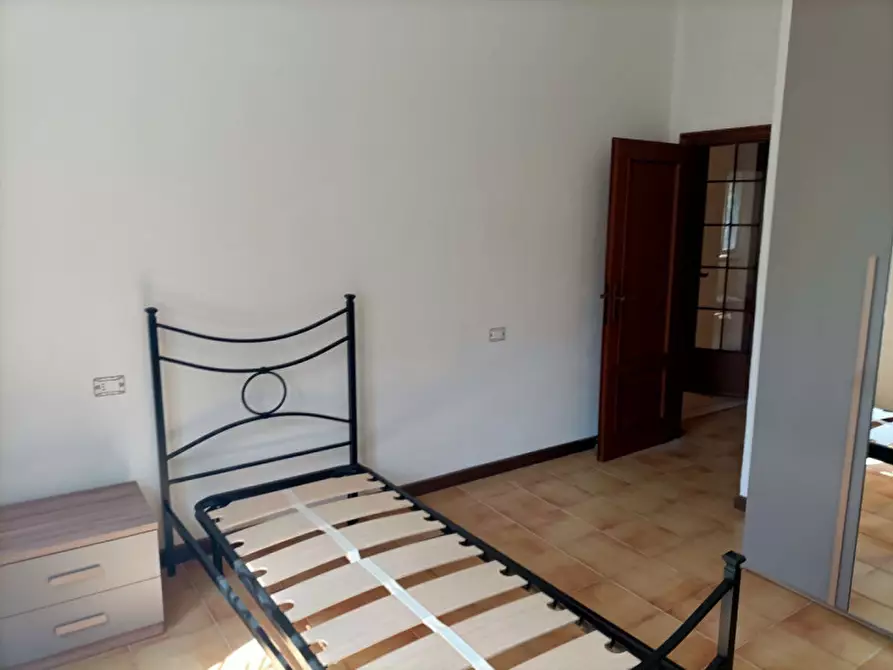 Immagine 9 di Camera in affitto  in Via Icilio Guareschi, 4 a Parma
