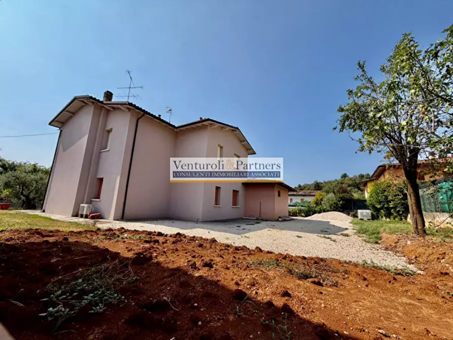 Immagine 23 di Appartamento in vendita  in Via Fontanino 11 a Nuvolento