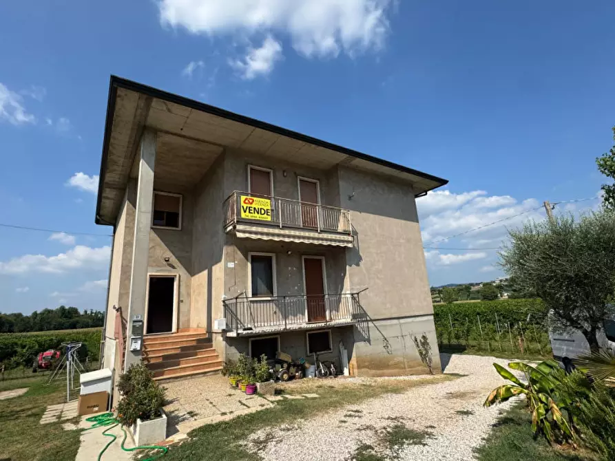 Immagine 1 di Appartamento in vendita  in Via Casa Velo a Sarego
