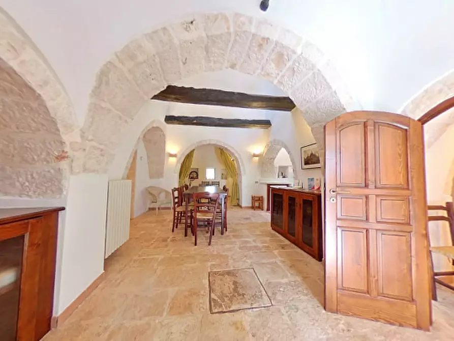 Immagine 36 di Rustico / casale in vendita  in Cerrosa a Locorotondo