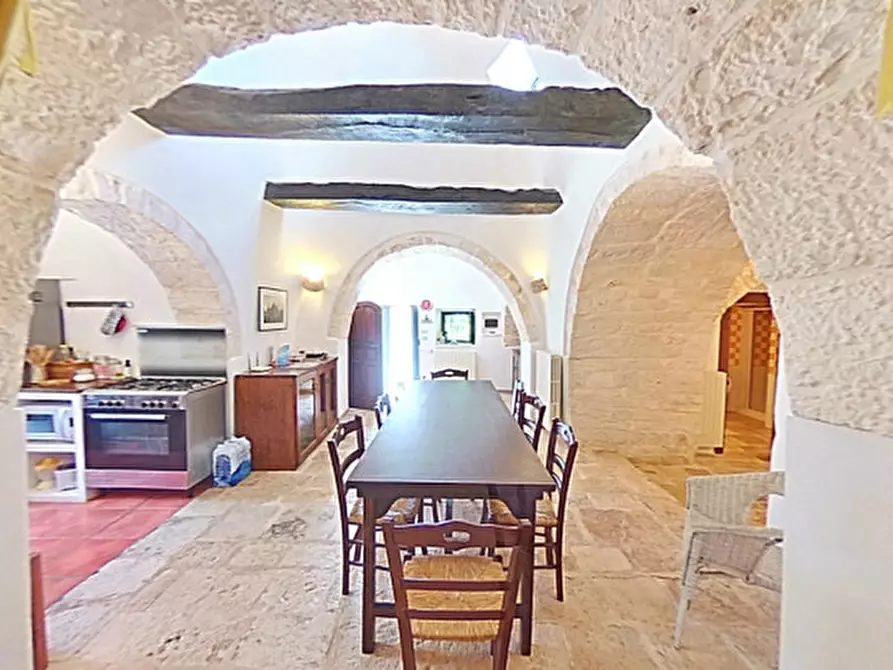Immagine 39 di Rustico / casale in vendita  in Cerrosa a Locorotondo