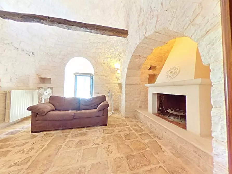 Immagine 47 di Rustico / casale in vendita  in Cerrosa a Locorotondo