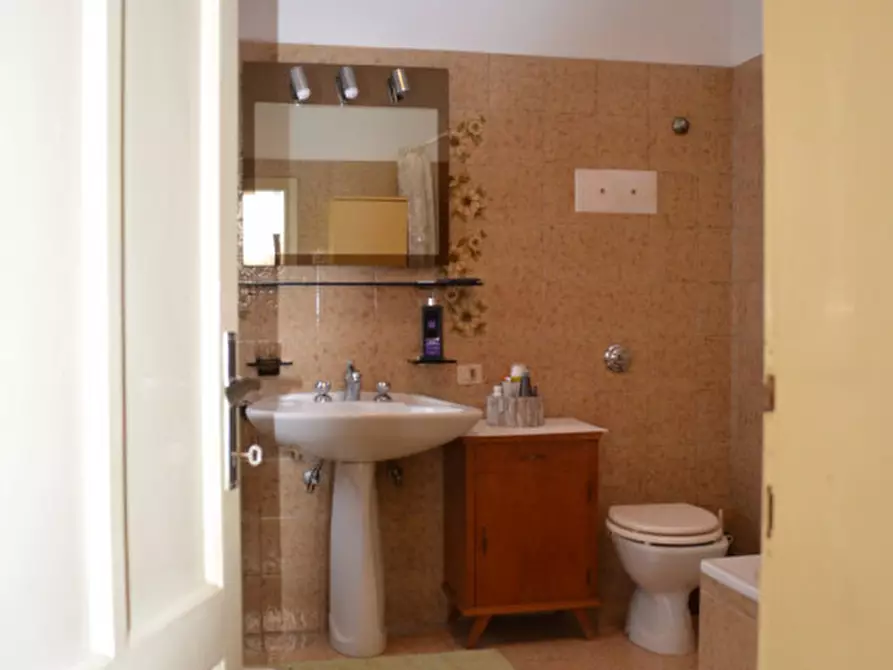 Immagine 20 di Casa indipendente in vendita  in via pirano a Padova