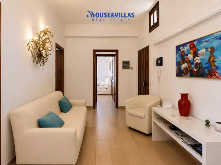 Immagine 15 di Appartamento in vendita  in Via Roma a Noto