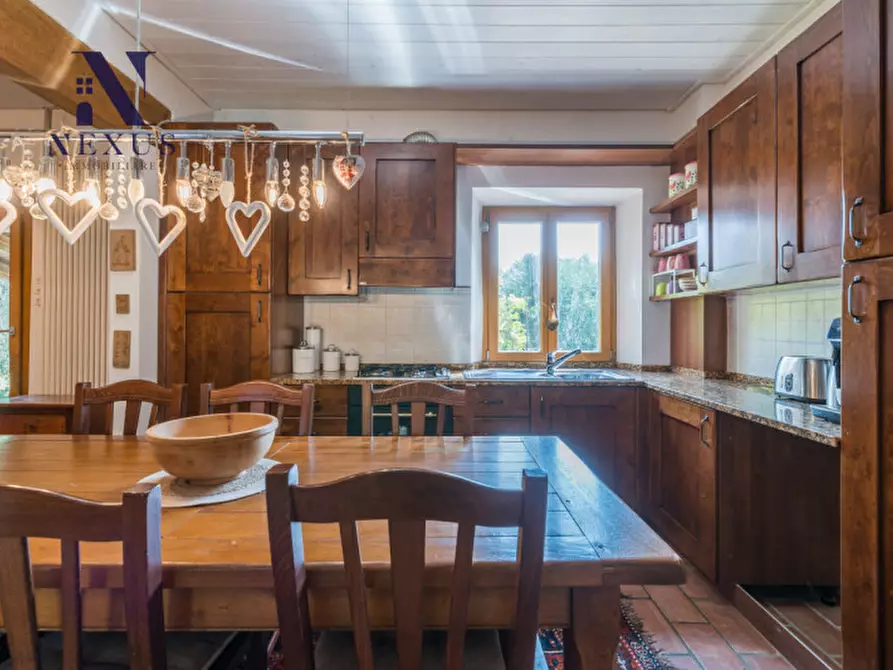 Immagine 13 di Villa in vendita  in vallone a Senigallia