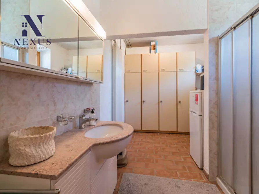 Immagine 16 di Villa in vendita  in vallone a Senigallia