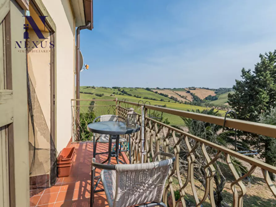 Immagine 27 di Villa in vendita  in vallone a Senigallia
