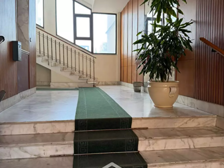 Immagine 3 di Ufficio in vendita  in VIALE DELLA LIBERTA' 68 a Lecce