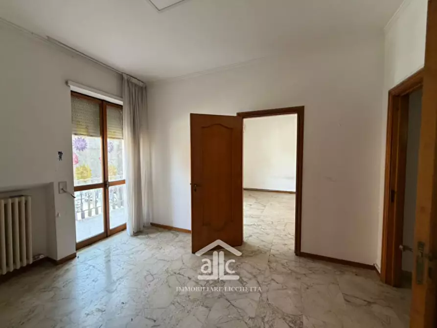 Immagine 40 di Ufficio in vendita  in VIALE DELLA LIBERTA' 68 a Lecce
