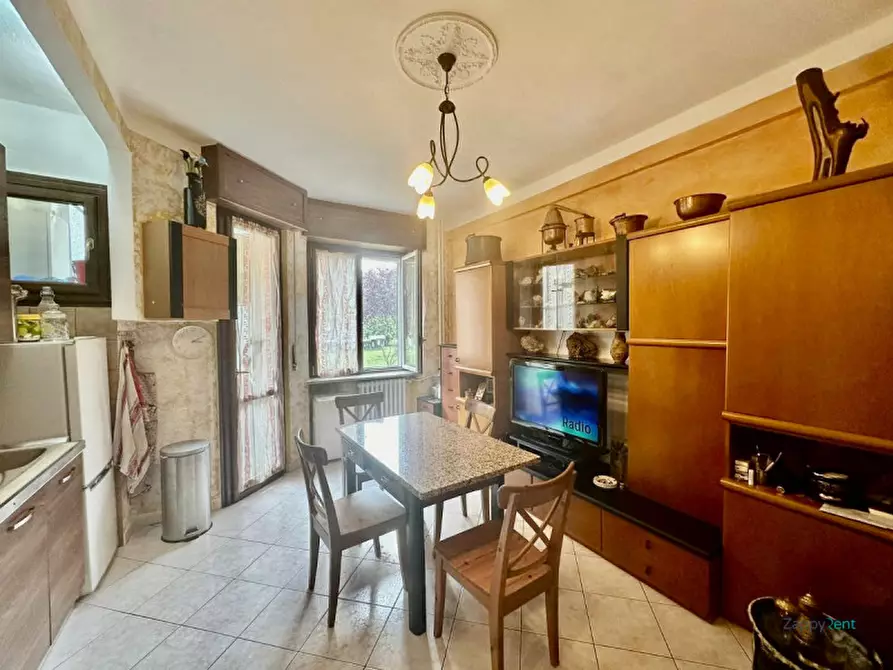 Immagine 5 di Appartamento in affitto  in Via Pirano, 5 a Torino