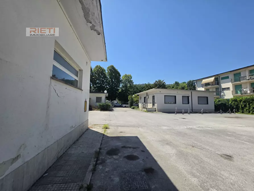 Immagine 8 di Attività commerciale in affitto  in Via Tancia a Rieti